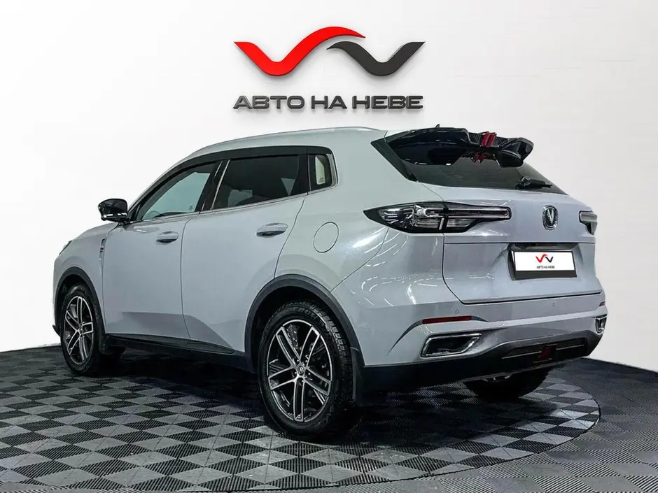 «Авто на Неве»