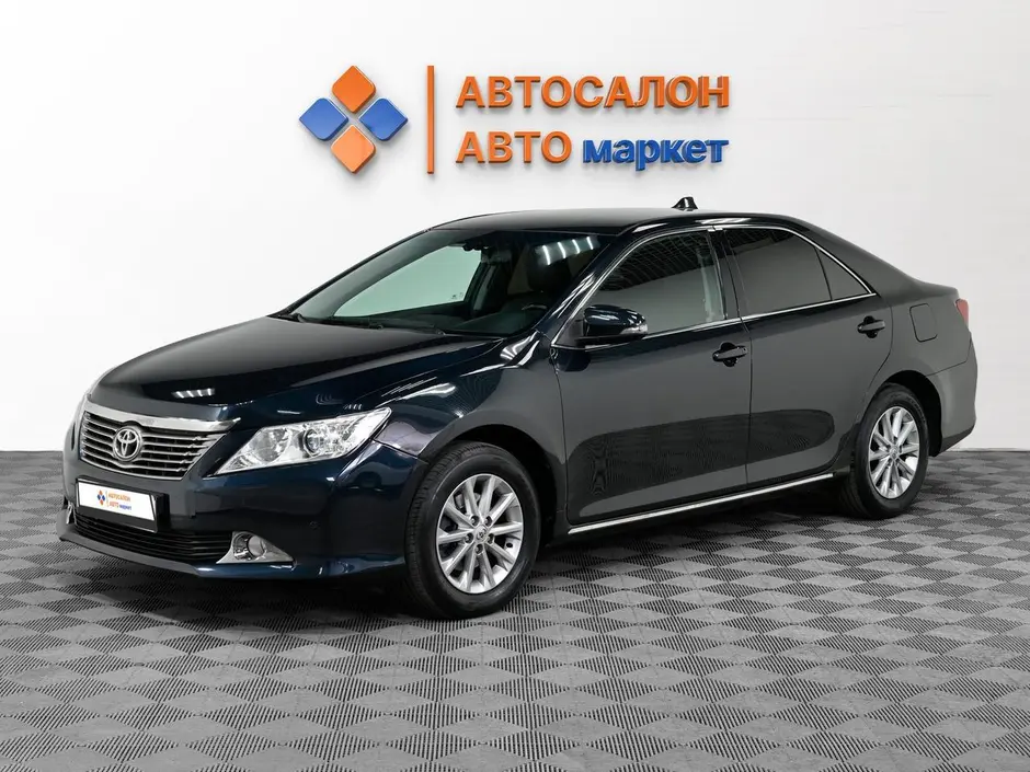 Toyota Camry, 2013 г.