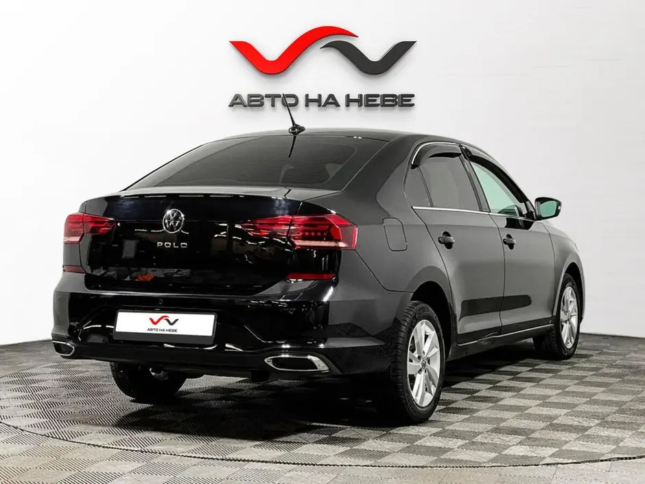 «Авто на Неве»