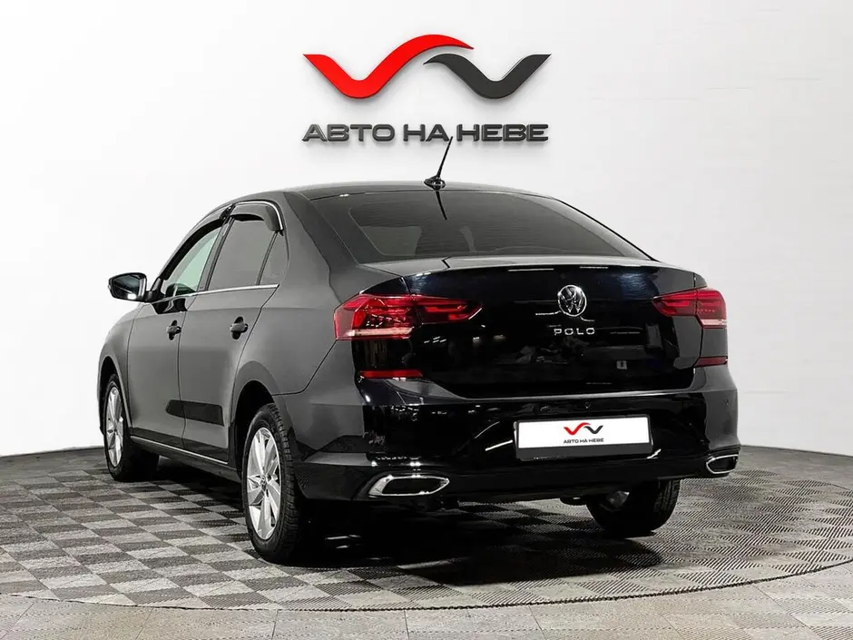 «Авто на Неве»