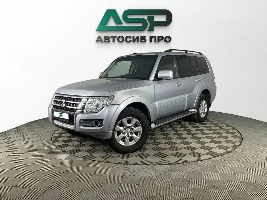 Mitsubishi Pajero, 2014 г.
