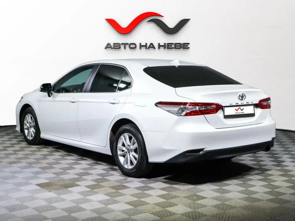 «Авто на Неве»