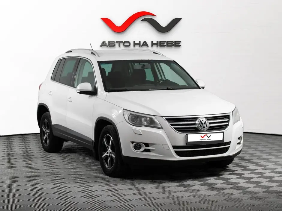 «Авто на Неве»