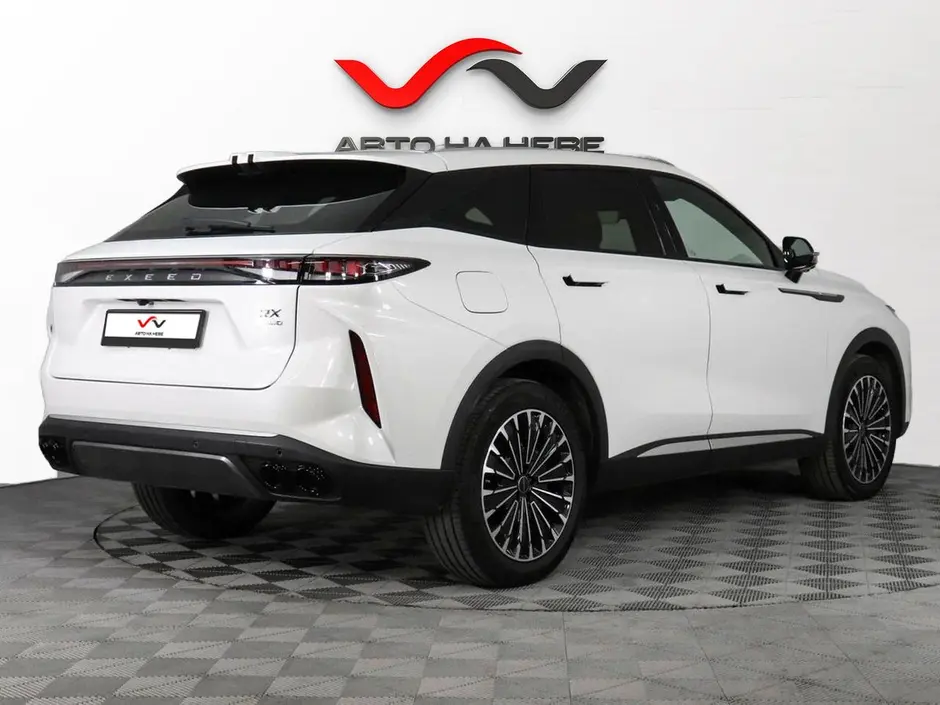 «Авто на Неве»