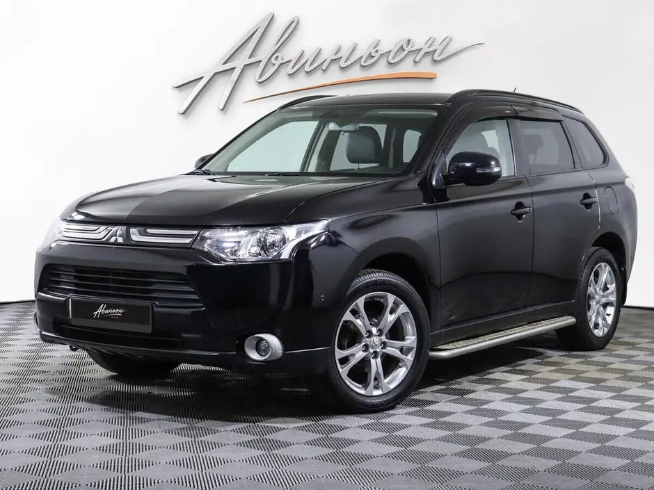 Mitsubishi Outlander, 2012 г.