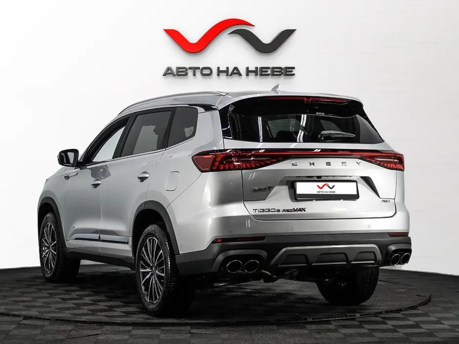 «Авто на Неве»