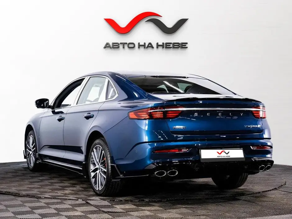«Авто на Неве»