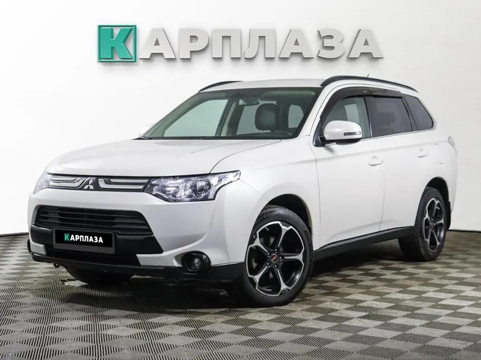 Mitsubishi Outlander, 2012 г.