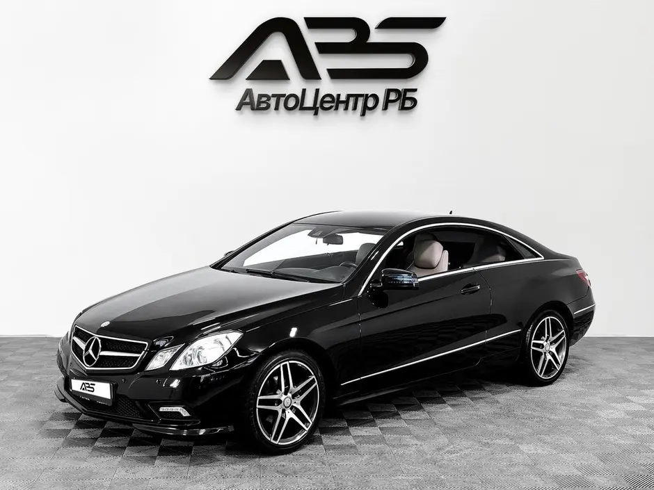 Mercedes-Benz E-Класс, 2011 г.