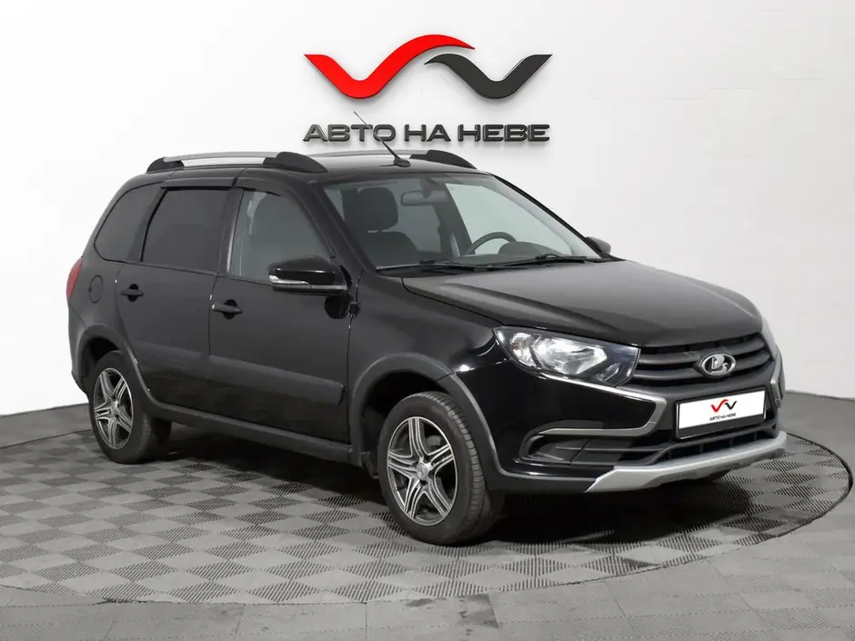 «Авто на Неве»