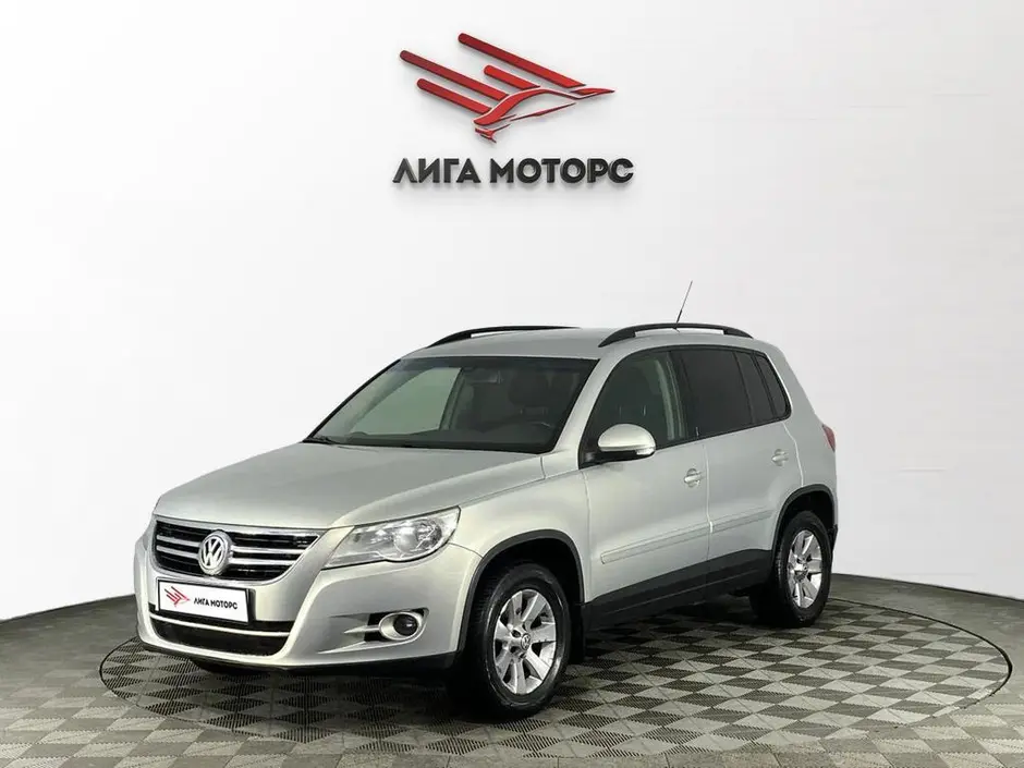 Volkswagen Tiguan, 2010 г.