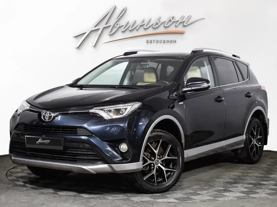 Toyota RAV4, 2017 г.