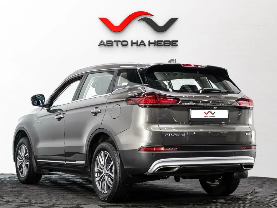«Авто на Неве»