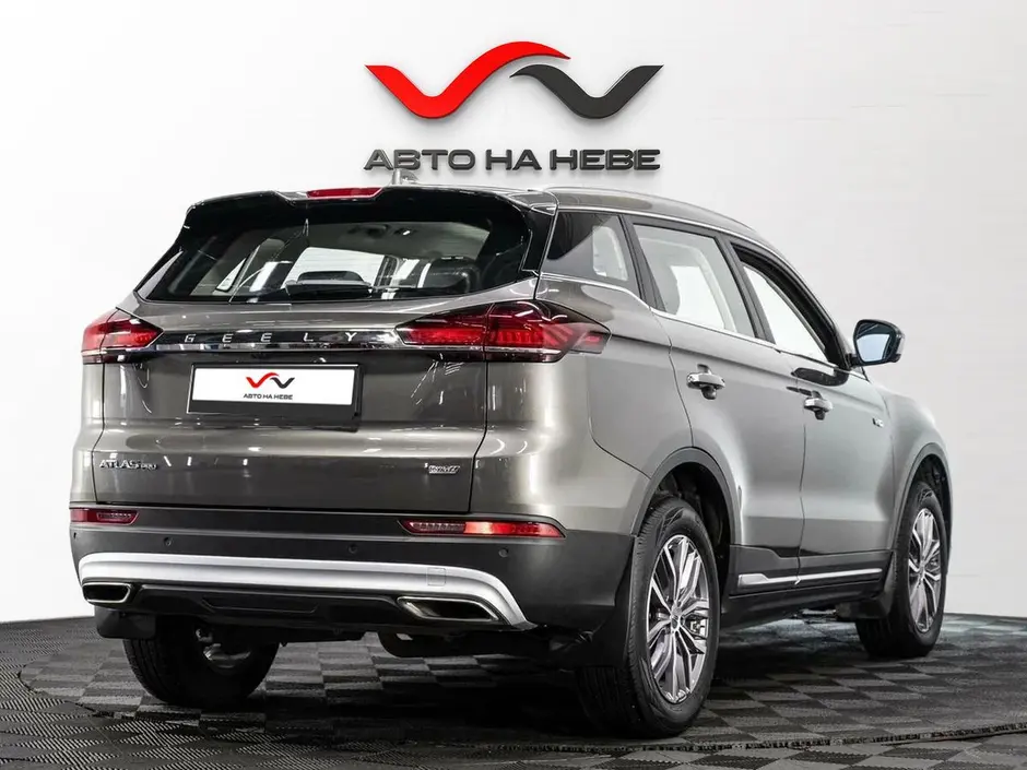 «Авто на Неве»