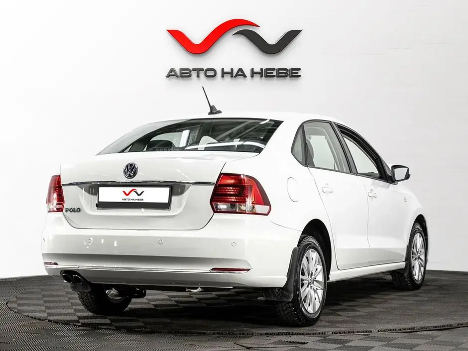 «Авто на Неве»