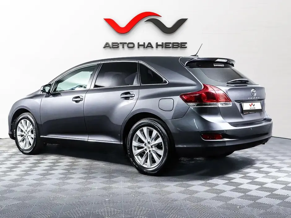 «Авто на Неве»