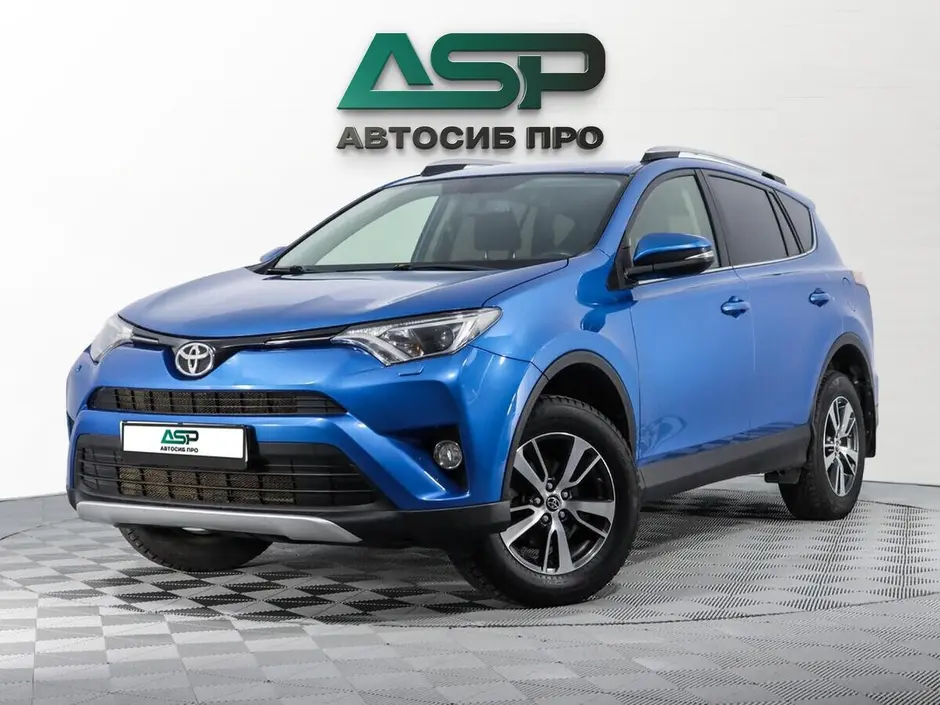 Toyota RAV4, 2015 г.