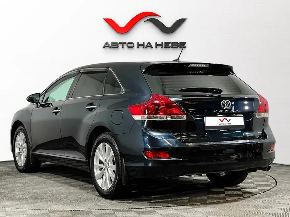 «Авто на Неве»