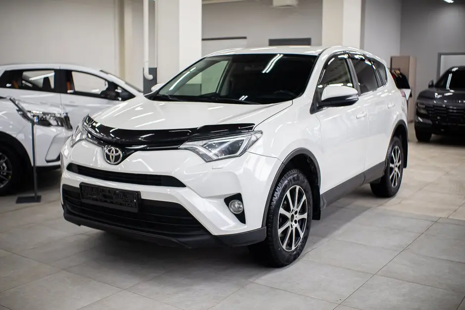 Toyota RAV4, 2018 г.