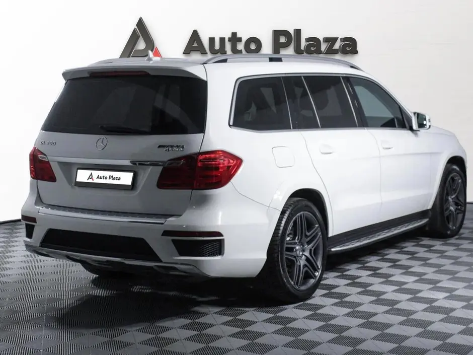 AutoPlaza