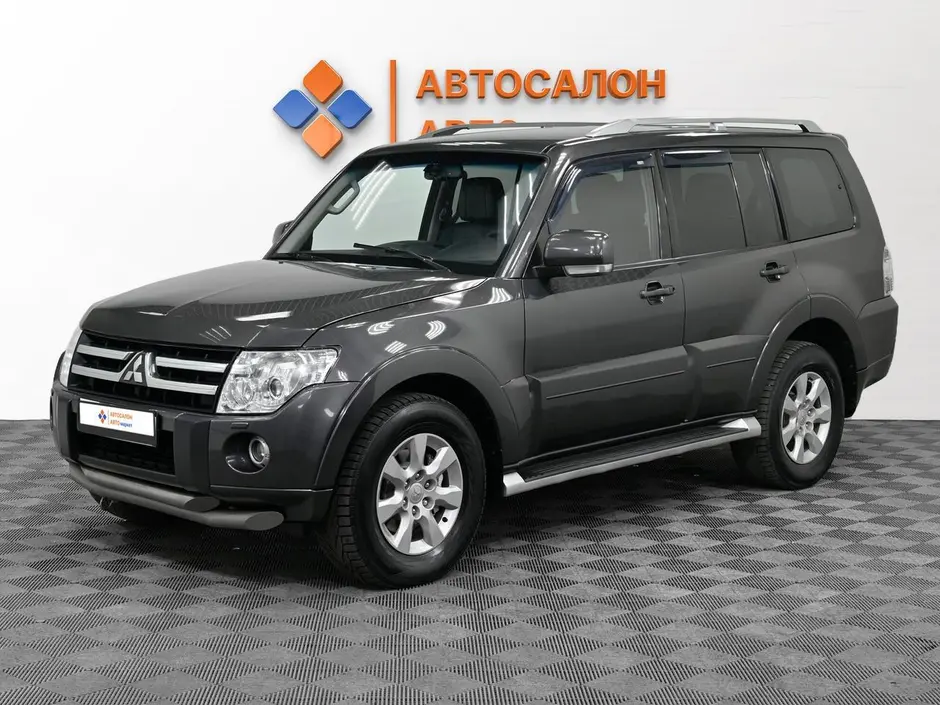Mitsubishi Pajero, 2010 г.