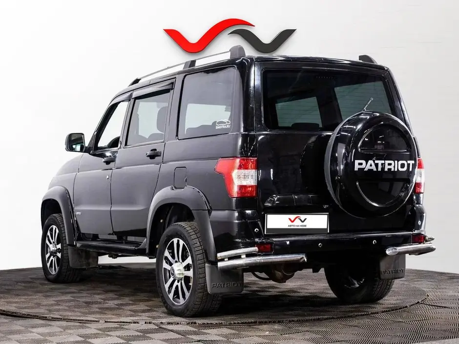 «Авто на Неве»