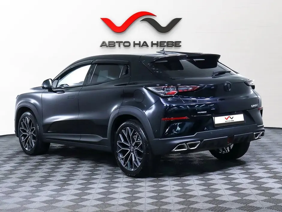 «Авто на Неве»
