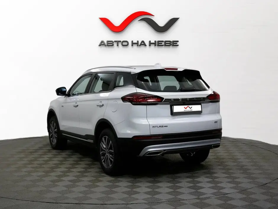 «Авто на Неве»