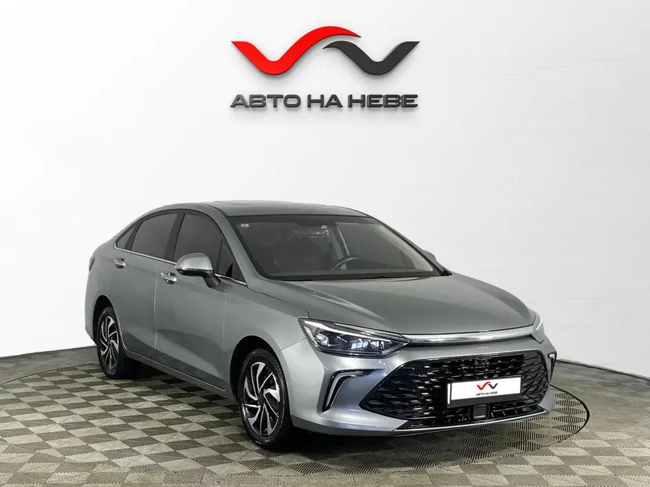«Авто на Неве»