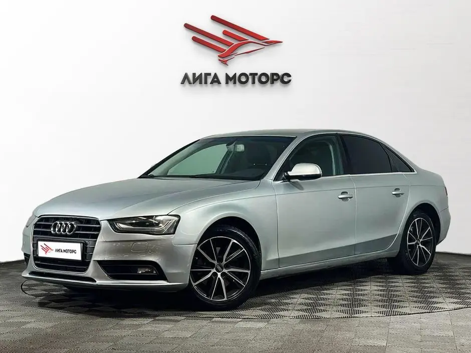 Audi A4, 2012 г.