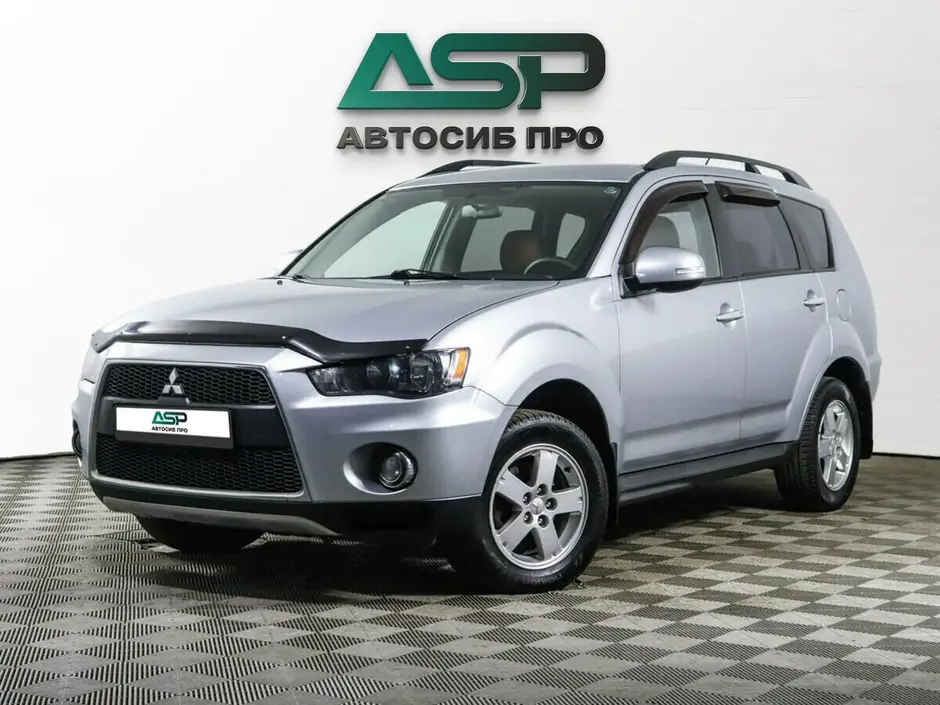 Mitsubishi Outlander, 2011 г.