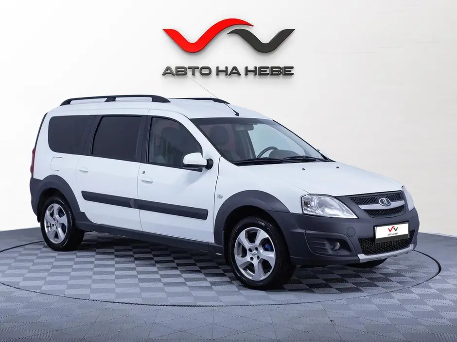 «Авто на Неве»