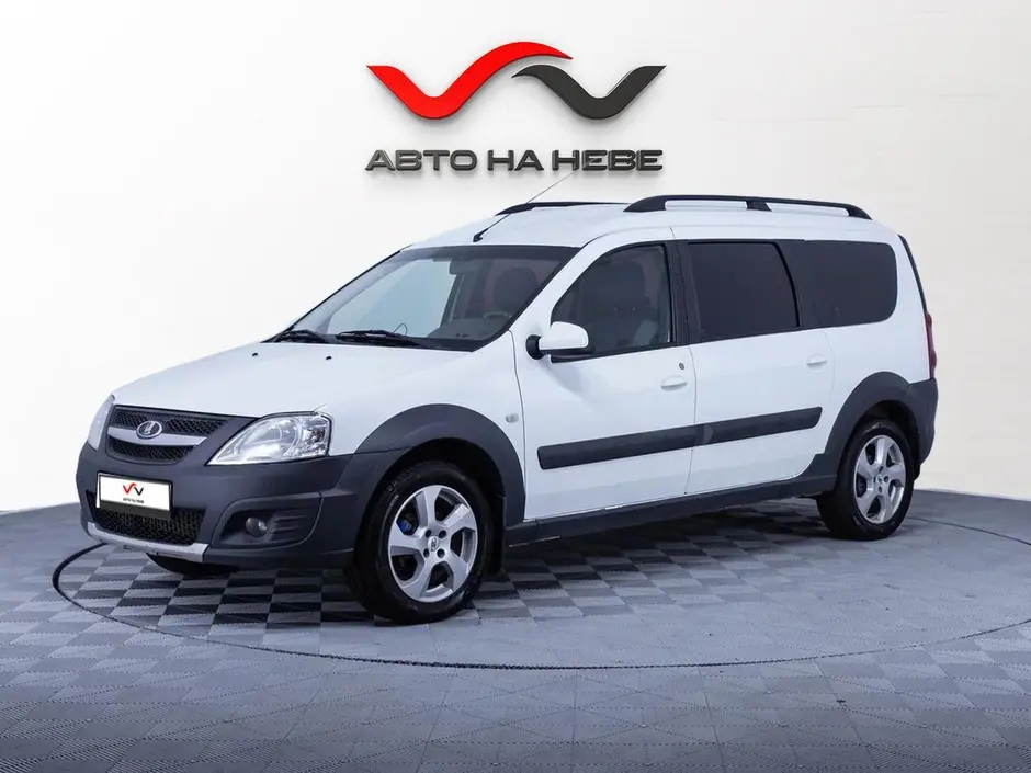 «Авто на Неве»