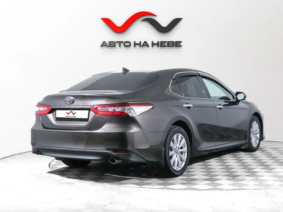 «Авто на Неве»