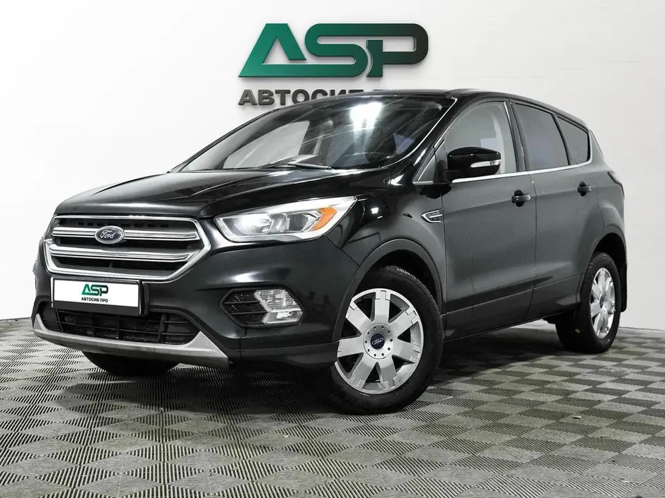 Ford Kuga, 2017 г.