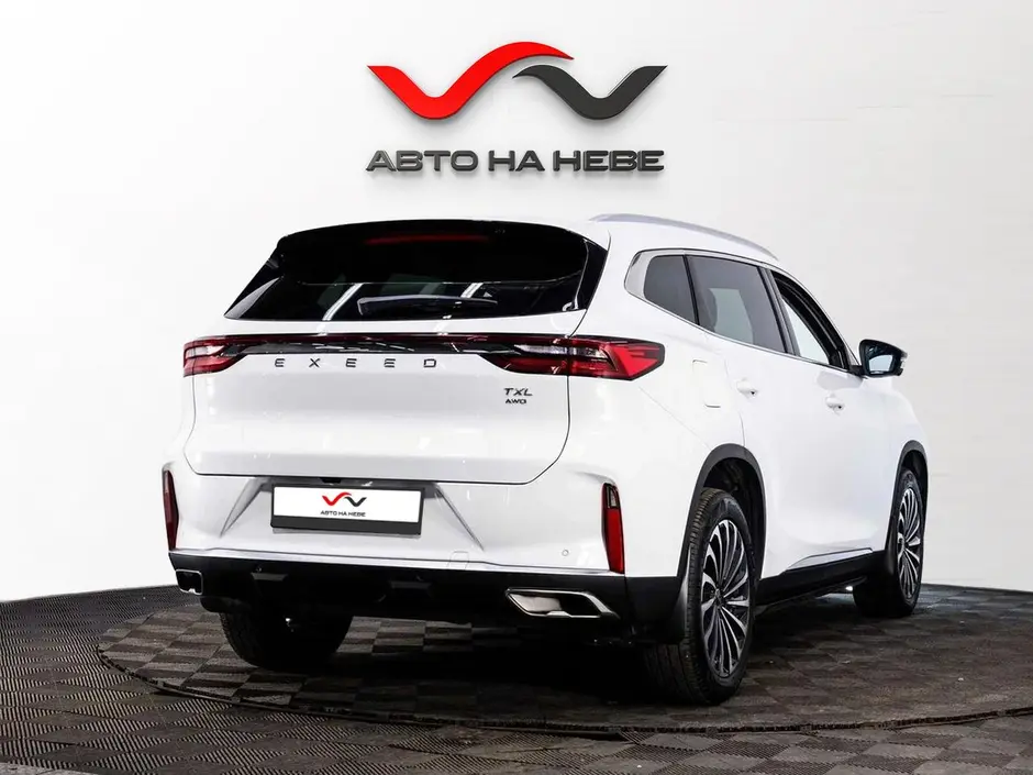 «Авто на Неве»