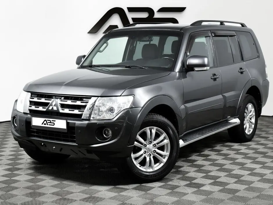 Mitsubishi Pajero, 2012 г.