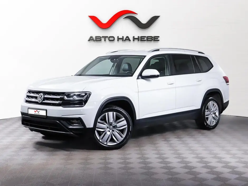 «Авто на Неве»