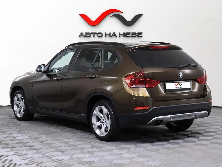 «Авто на Неве»
