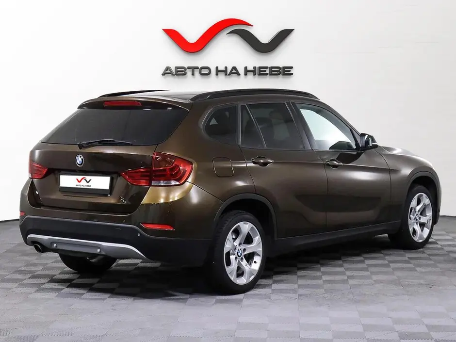 «Авто на Неве»