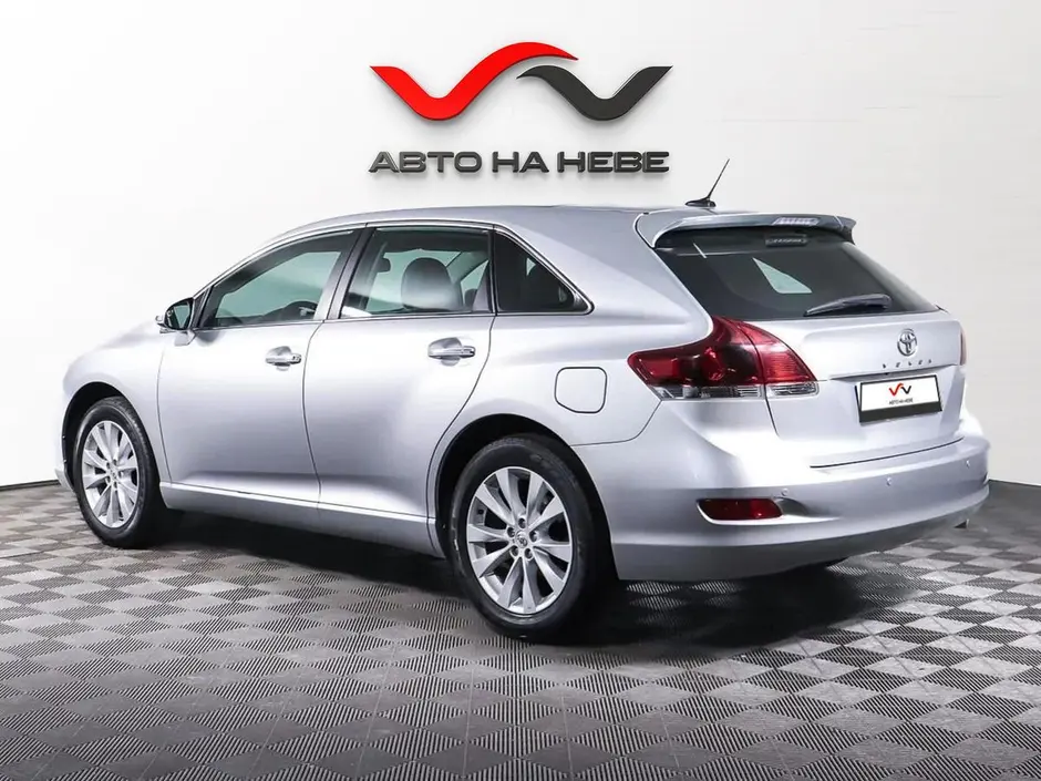 «Авто на Неве»