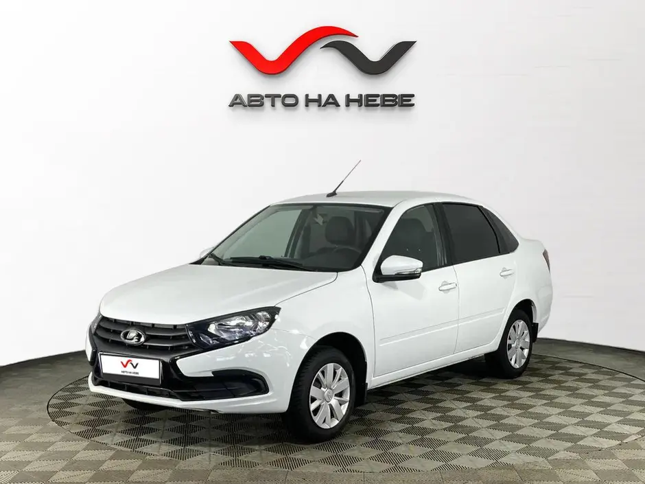 «Авто на Неве»