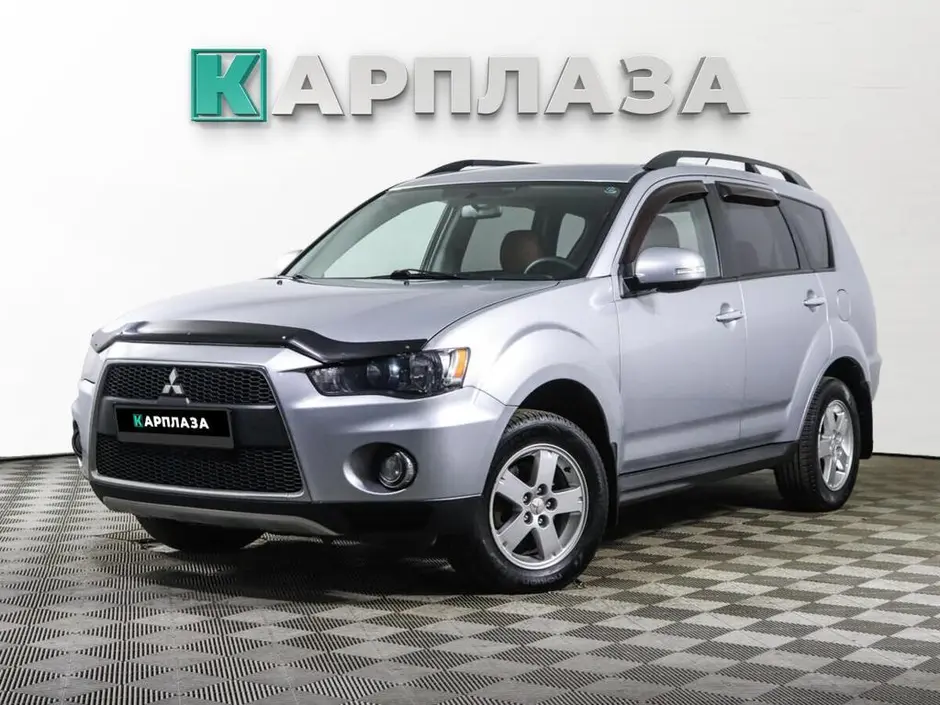 Mitsubishi Outlander, 2011 г.