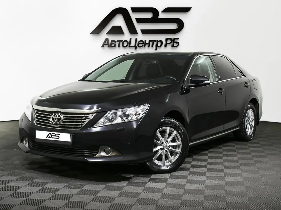 Toyota Camry, 2013 г.