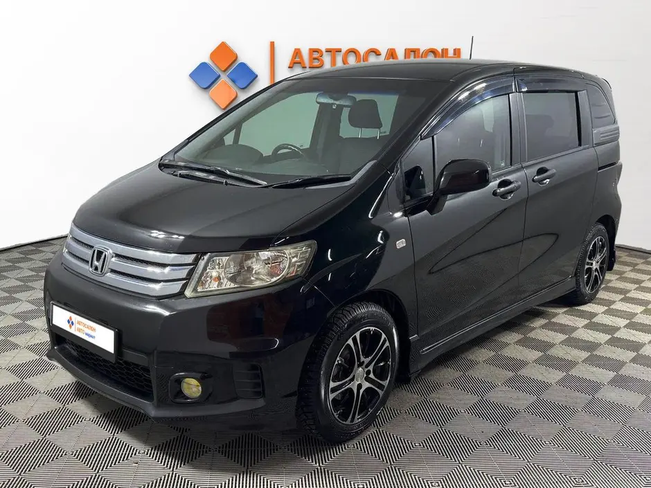 Honda Freed, 2011 г.