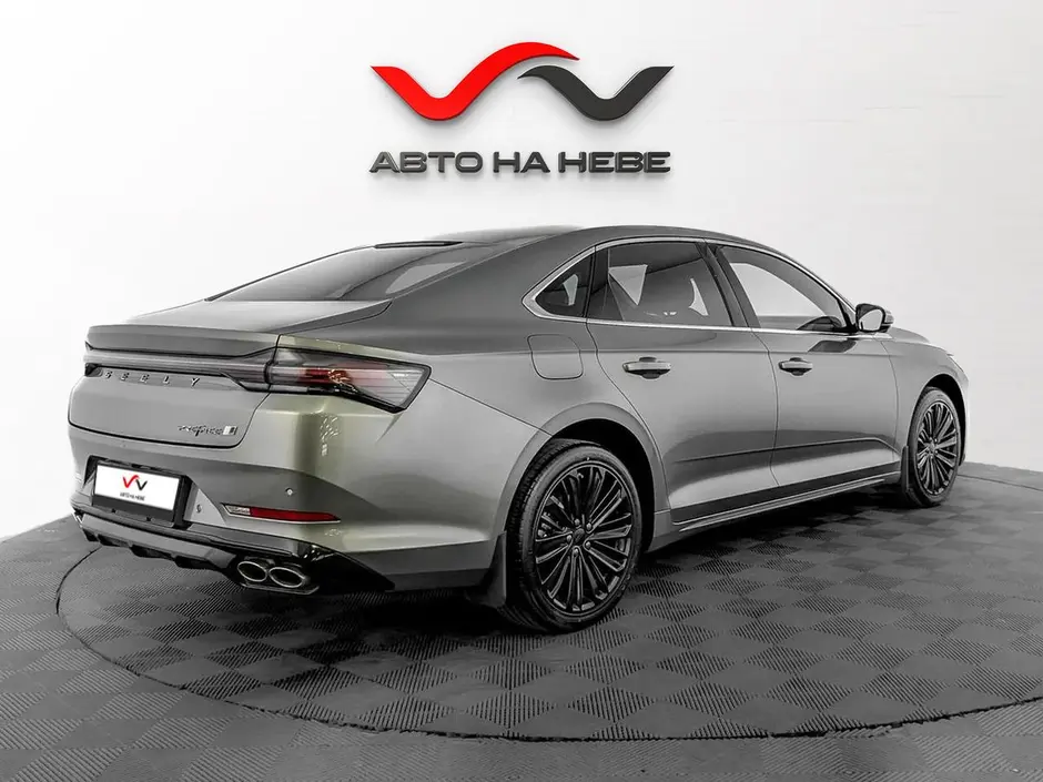 «Авто на Неве»