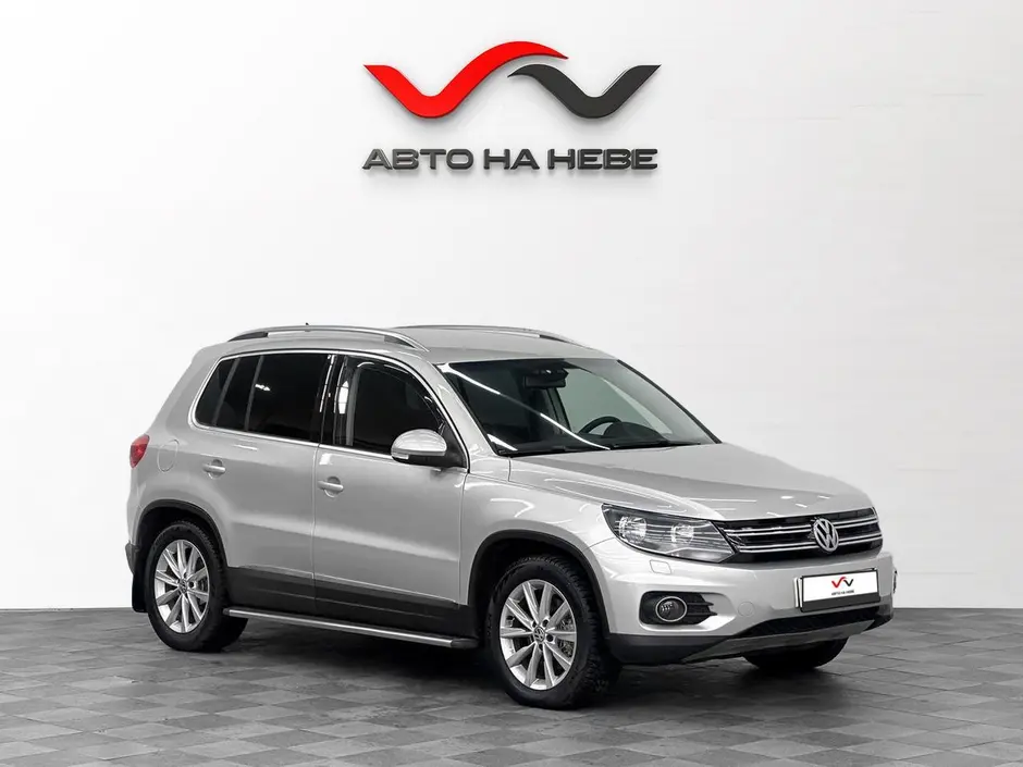 «Авто на Неве»