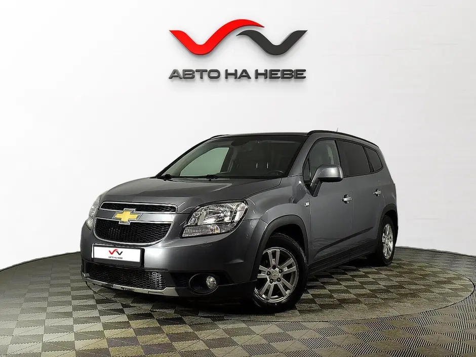 «Авто на Неве»