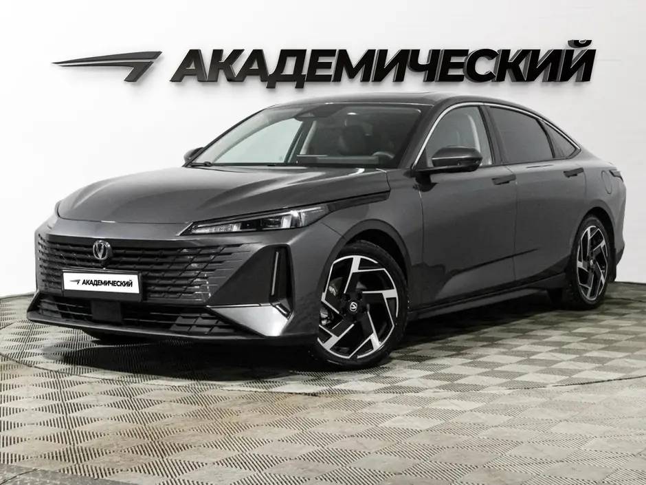 Changan Lamore, 2024 г.