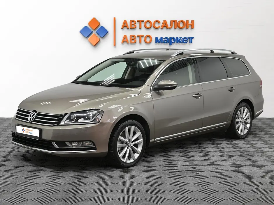 Volkswagen Passat, 2012 г.